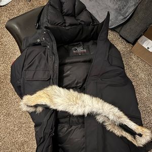 Mens triple fat goose coat. Size medium. Like new condition. Worn 10x maximum.